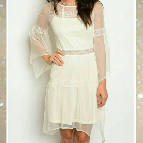 Chiffon Overlay Flowy Asymmetrical Wedding Dress - Picture 4 of 8